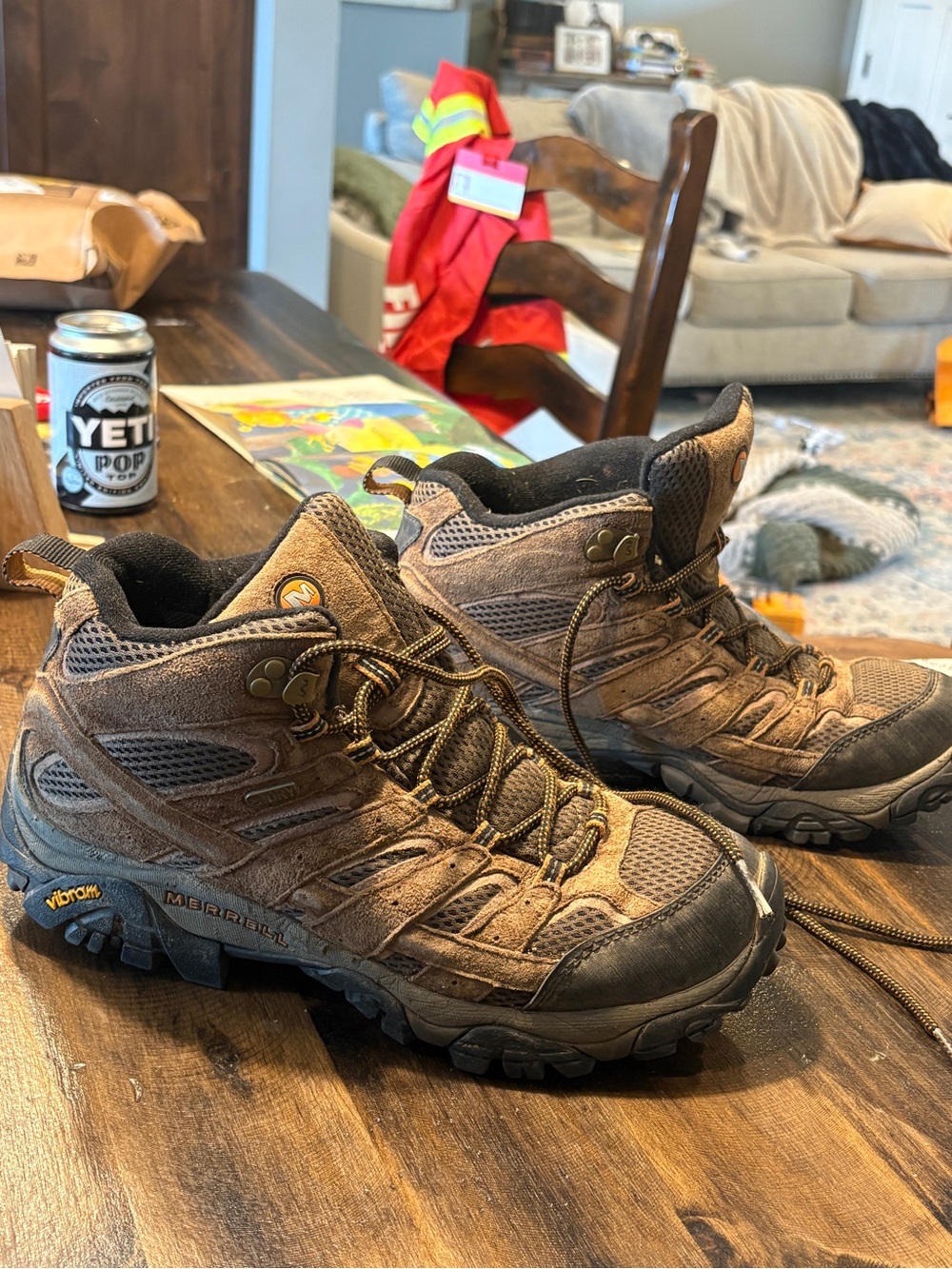 Merrell Brown and Black Men's Hiking Boots - Rugged Mid-Height Trail Shoes